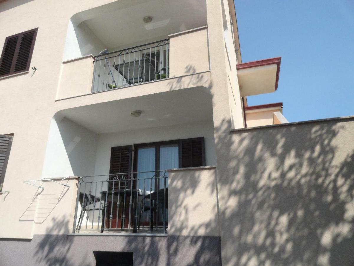 Apartmán Tona Rovinjsko Selo Exteriér fotografie